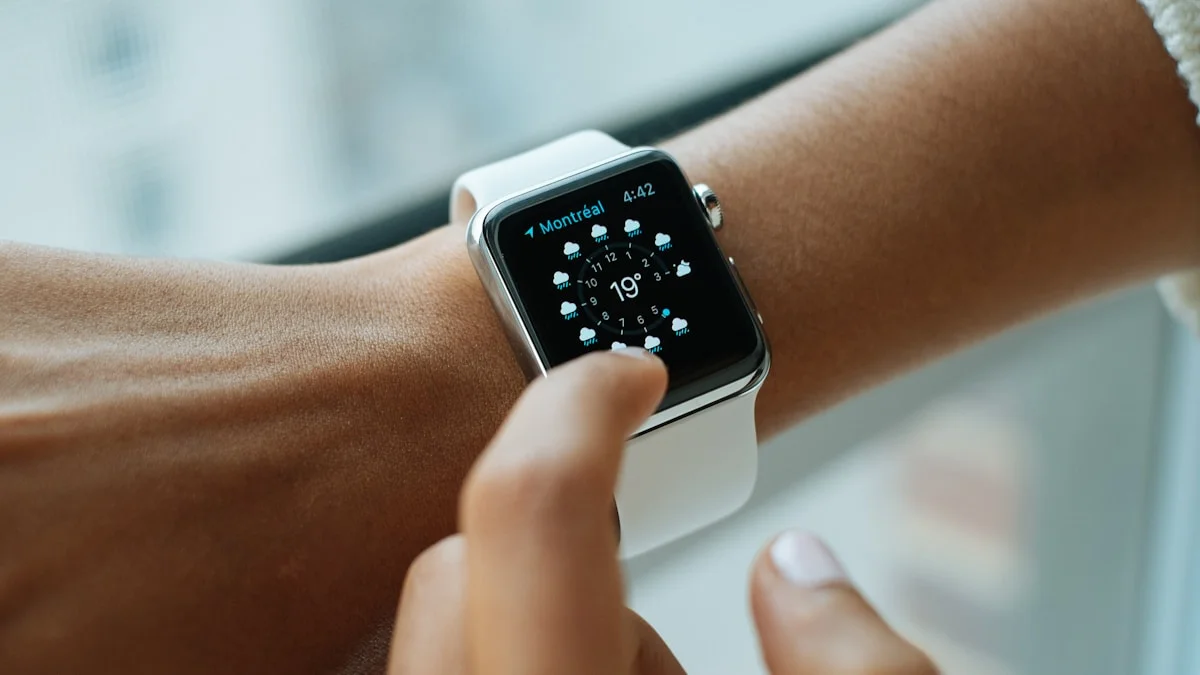 Apple Watch SE: The Smartwatch Most People Should Actually Buy